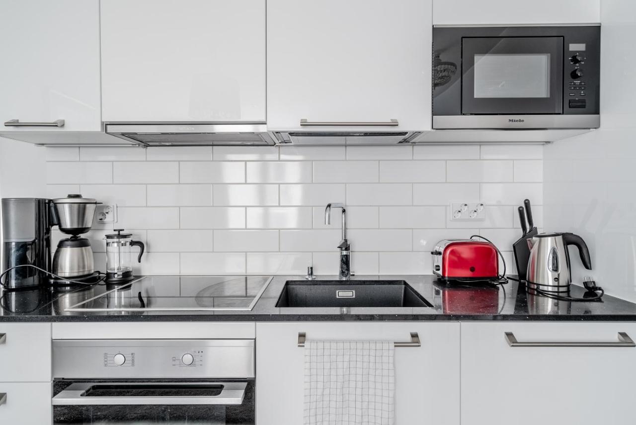 Nice Studio Apartment On A Pedestrian Street Helsingfors Exteriör bild
