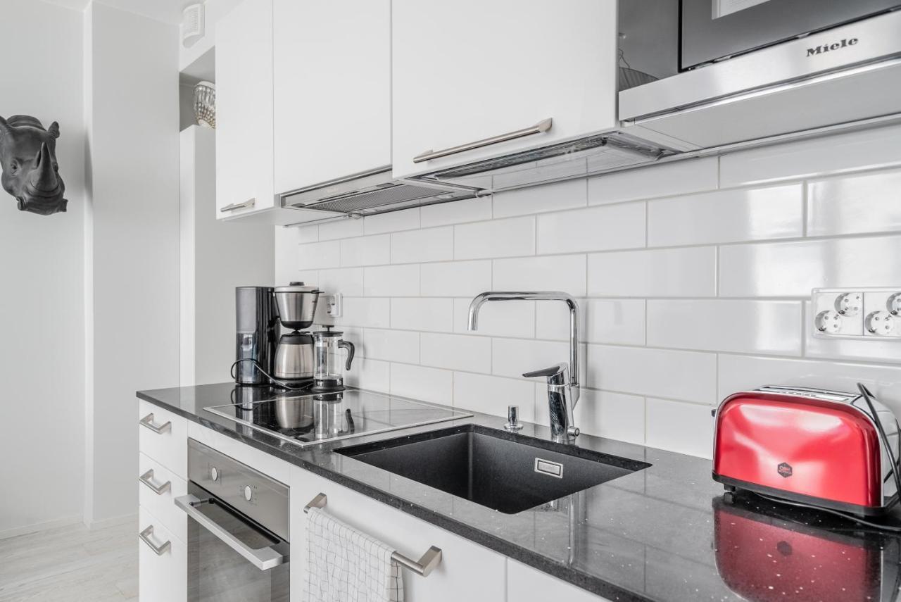 Nice Studio Apartment On A Pedestrian Street Helsingfors Exteriör bild